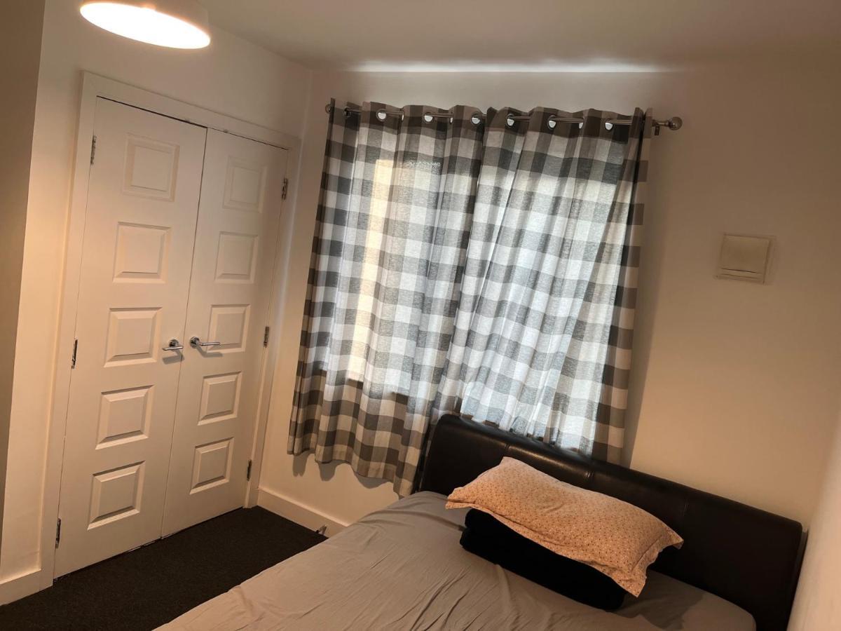 Double Bedroom With Ensuite 伊尔福德 外观 照片
